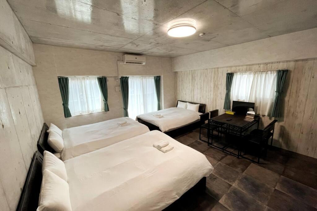 Wolf Pack Apartment 33 Осака Екстер'єр фото