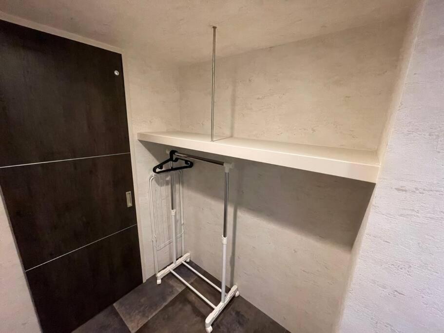 Wolf Pack Apartment 33 Осака Екстер'єр фото