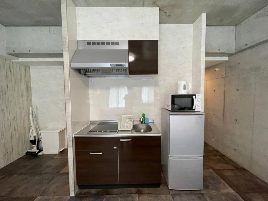 Wolf Pack Apartment 33 Осака Екстер'єр фото