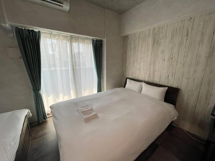 Wolf Pack Apartment 33 Осака Екстер'єр фото