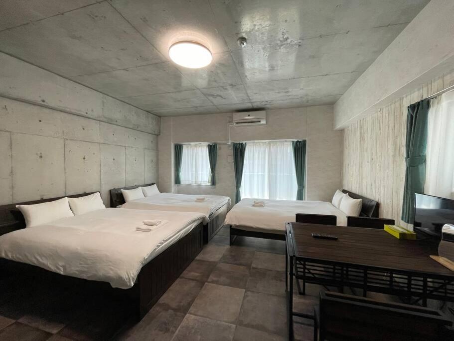 Wolf Pack Apartment 33 Осака Екстер'єр фото